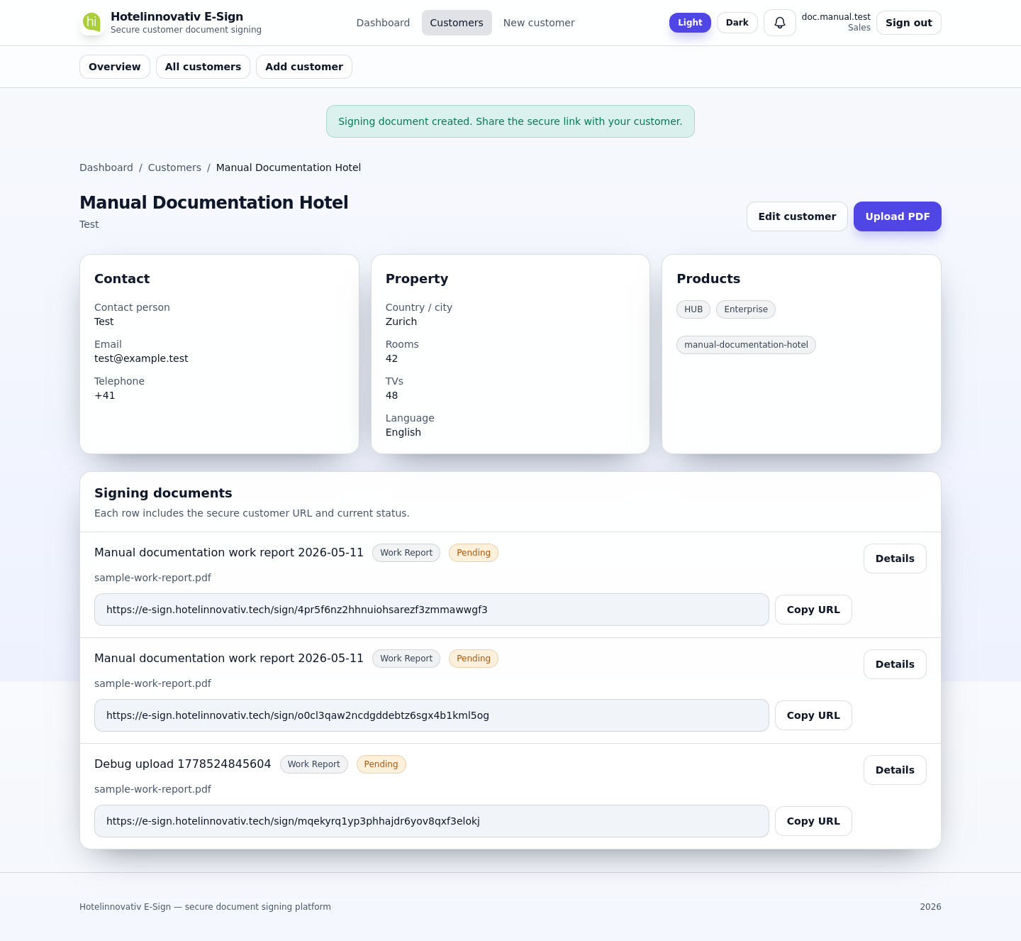 Customer with signing link